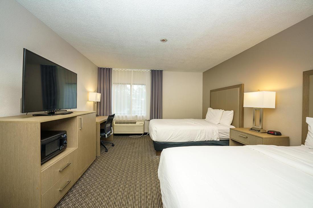 Wingate By Wyndham Brunswick Ga I-95 Hotel Eksteriør billede
