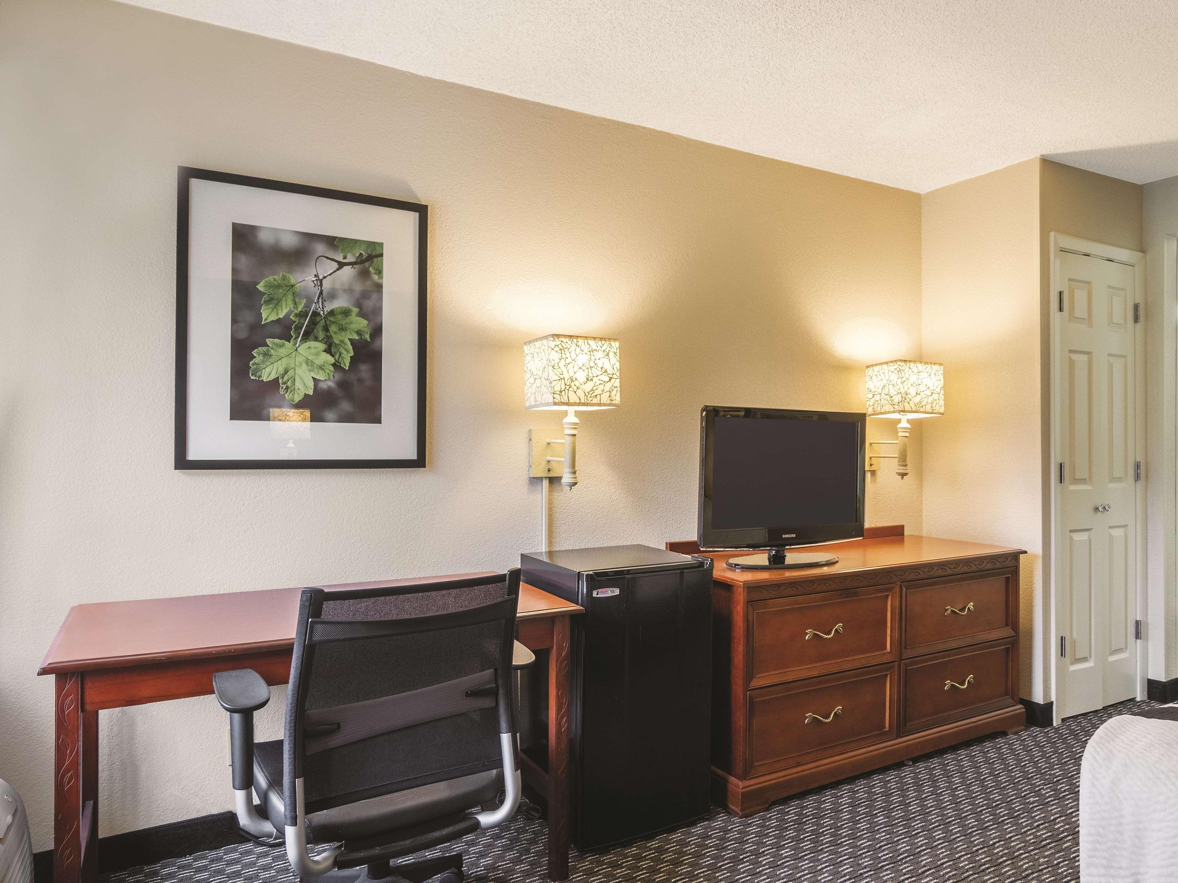 Wingate By Wyndham Brunswick Ga I-95 Hotel Eksteriør billede