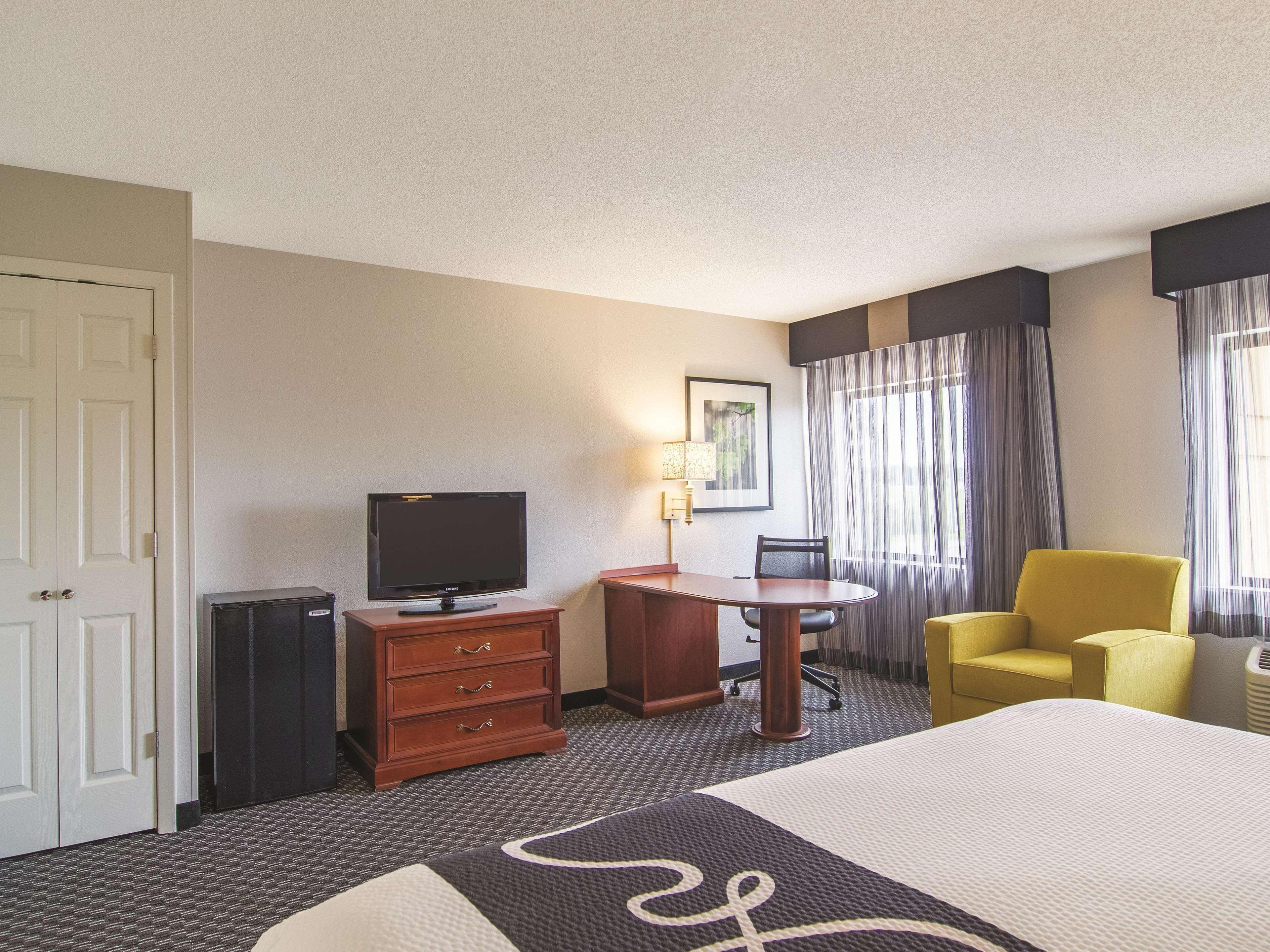 Wingate By Wyndham Brunswick Ga I-95 Hotel Eksteriør billede